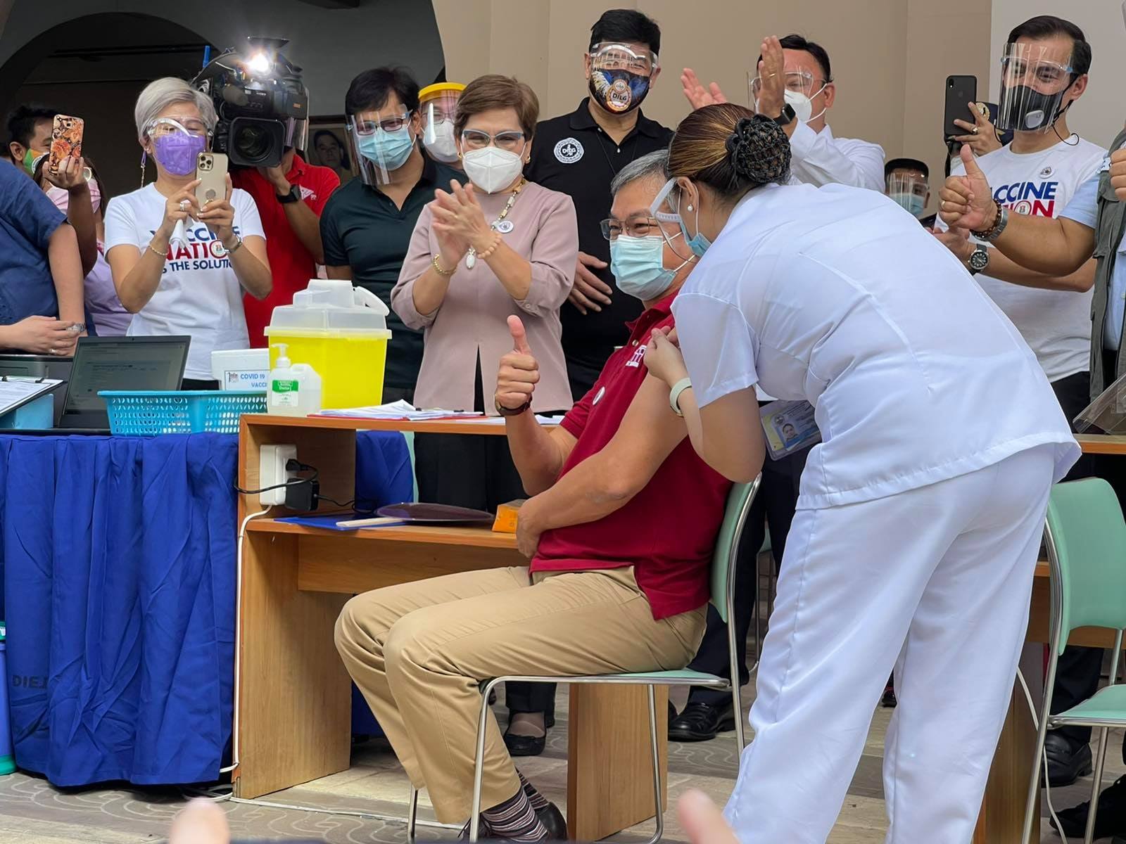 First Filipino to be officially vaccinated